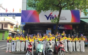 CHẠY ROADSHOW XE MÁY